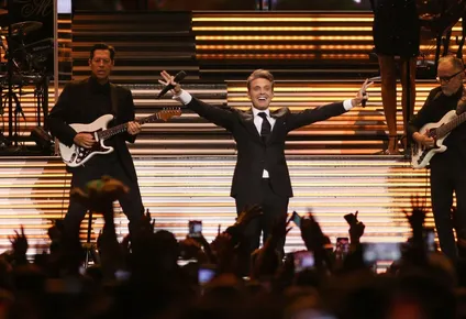 Luis Miguel asombra con su cambio físico y crecen las especulaciones de su edad