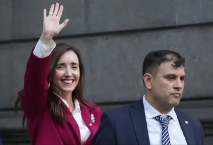 Victoria Villarruel clave para ganar tiempo en el debate por la movilidad jubilatoria.&nbsp;