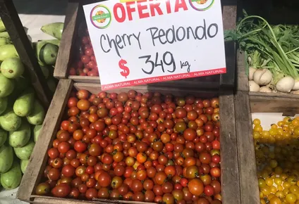 El tomate cherry es uno de los rubros con precios más altos en el mercado hortifrutícola.