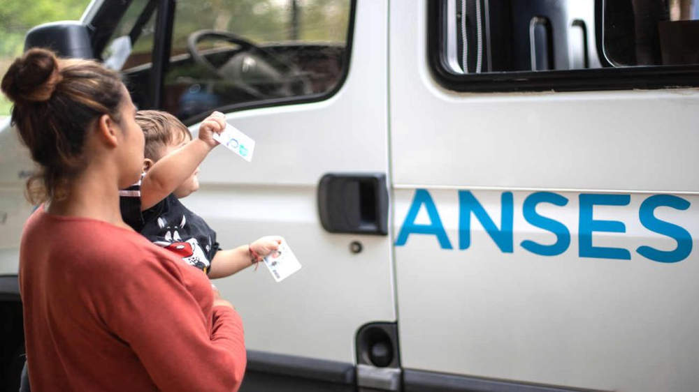 AUH ANSES