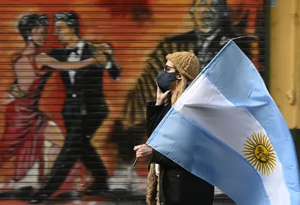argentina supero la barrera de 400.000 contagios de covid-19
