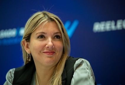 valeria ripoll critico a yamandu orsi: se pasea orgulloso con su perro entre los pozos de su pesima gestion