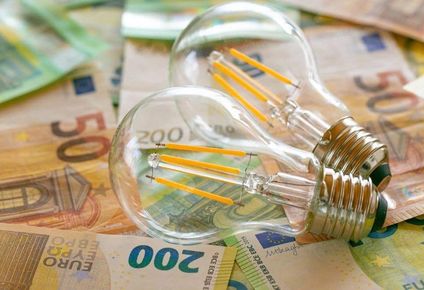 Cae a su mínimo el precio de la electricidad el sábado en España