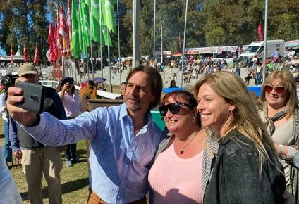 Lorena Ponce de León y Luis Lacalle Pou en el festival de Minas y Abril