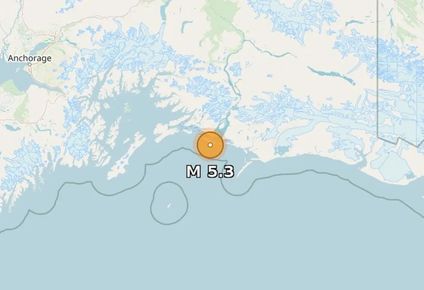 Mapa que muestra la ubicación de un sismo de magnitud 5.3 cerca de Anchorage, Alaska.