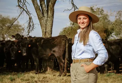 Agustina tiene 22 años y sueña con ser cabañera.