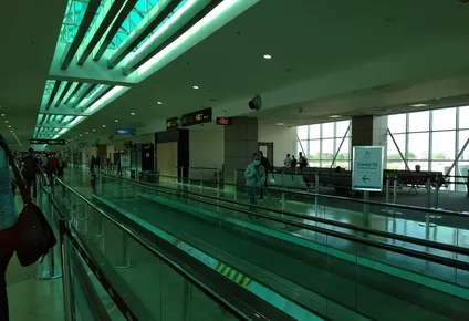 El aeropuerto de Panamá luce mucho más vacío que lo normal