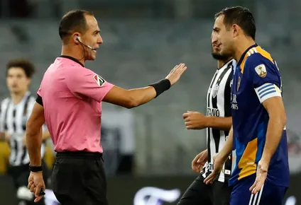 Esteban Ostojich en Atlético Mineiro-Boca
