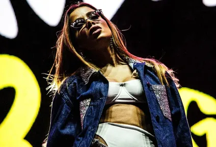 asi fue el show de anitta, la carioca feminista que puso a bailar a punta del este