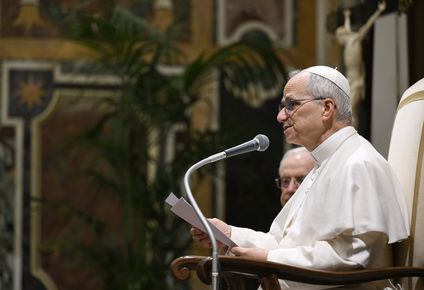 el mensaje del papa leon xiv: busca crear puentes de paz y fraternidad universal