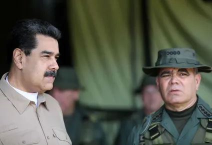 venezuela denuncia asalto a unidad militar y acusa a colombia, peru y brasil