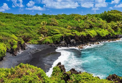 el creciente numero de paises que establecen impuestos al turismo para combatir el cambio climatico