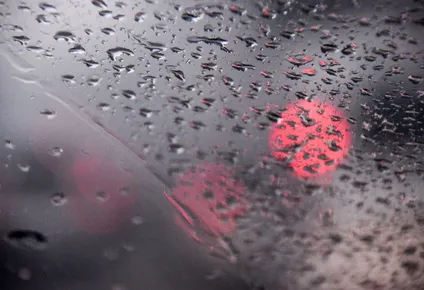 El mal clima causó daños en líneas de alta y media tensión