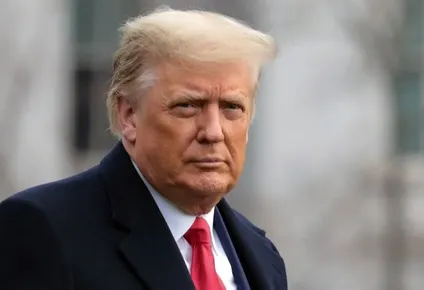 ¿por que donald trump es parte del sindicato de actores y por que quieren echarlo?