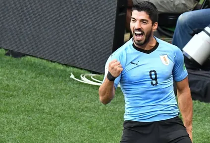 Luis Suárez festeja ante Arabia Saudita