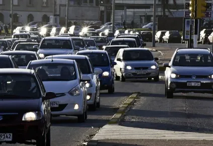 hay casi 900 modelos de vehiculos y siempre faltan repuestos