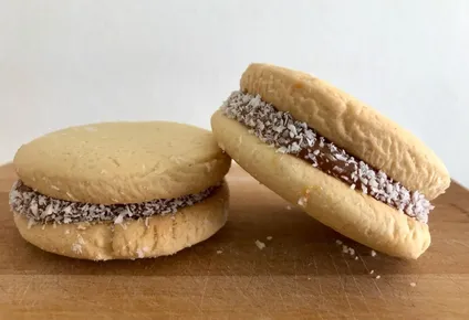 Una receta ganadora para preparar los clásicos alfajores de maicena