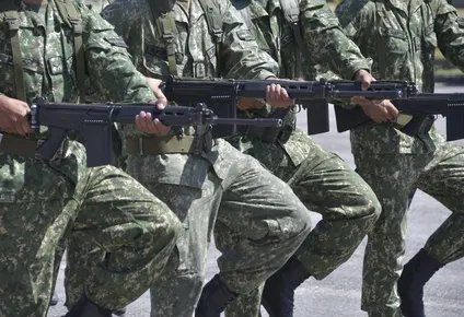 vos no nos vas a tocar, milica de mierda: militares fueron condenados por resistir a arresto