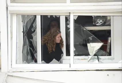 Explosión en edificio del barrio Villa Biarritz