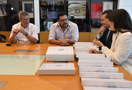 en reunion con autoridades entrantes, el gobierno presento alternativas al proyecto neptuno