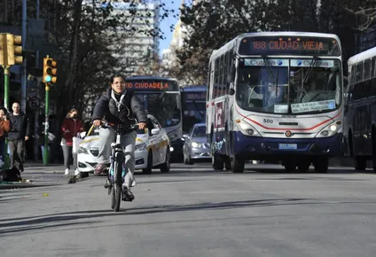 ¿como impacta el diseno de la ciudad en la movilidad de los montevideanos?