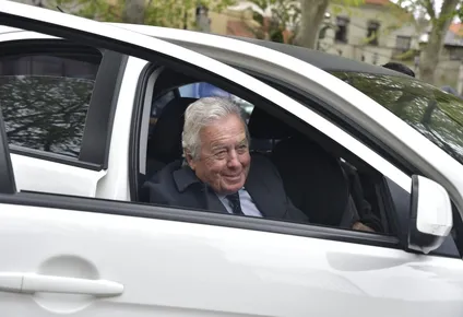 directorio blanco avalo regreso de moreira y ya hay disputa por abrirle la puerta