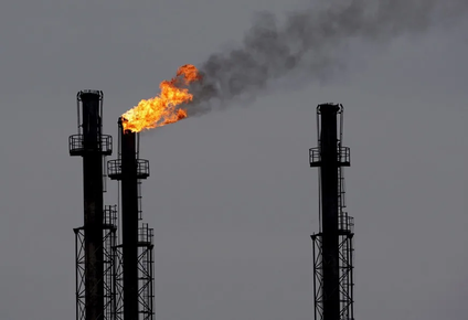 preocupacion en la iea: reservas mundiales de petroleo caen en niveles record y mayor volatilidad del barril