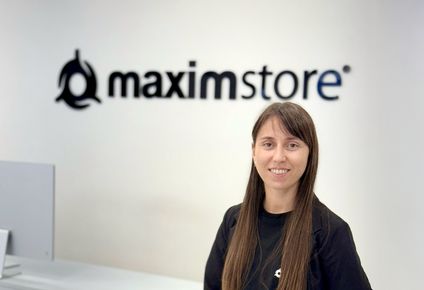 belen, la uruguaya que mas conoce los dispositivos apple por dentro