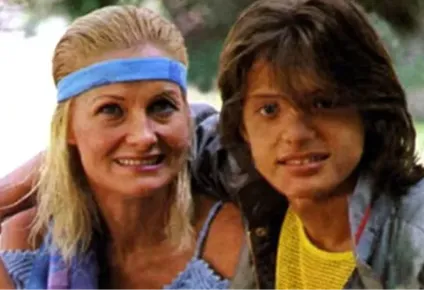 Luis Miguel con su madre Marcela Basteri