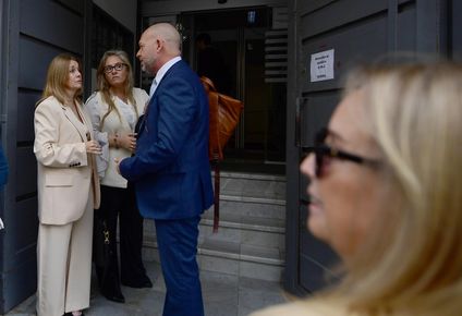 Abogados de los damnificados de Sara Goldring antes de la audiencia