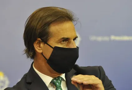 Lacalle mostró una postura contraria a la de Viera