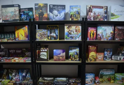 como compartir tiempo con tus hijos adolescentes con estos nuevos juegos de caja