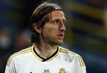 Los pocos minutos de Modric.