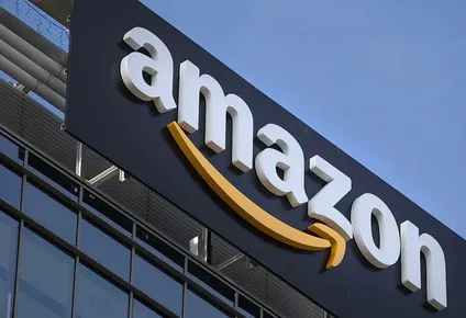 el plan de amazon para llegar a 500 millones de indios: hablar su idioma