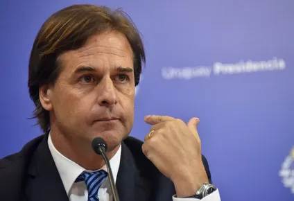 lacalle anunciara este viernes cuando remite el proyecto de ley de urgencia