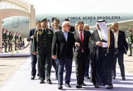 Lula llegó este martes a Arabia Saudita.