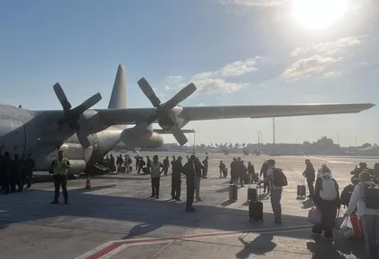 Primer contingente de argentinos evacuados en Israel ya están rumbo a Roma
