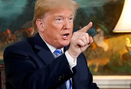 paranoia en la casa blanca: a la caza del autor del articulo en new york times