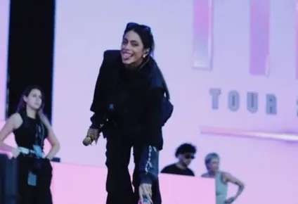 Tini compartió fotos de la previa a su show en el Centenario