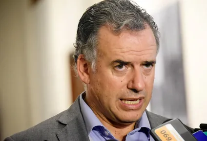Yamandú Orsi, intendente de Canelones