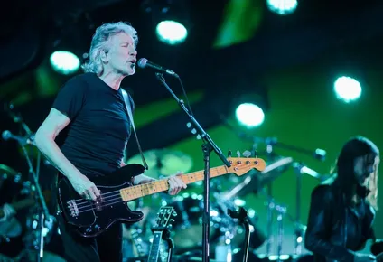 roger waters versus david gilmour: la guerra entre los expink floyd tiene un nuevo capitulo